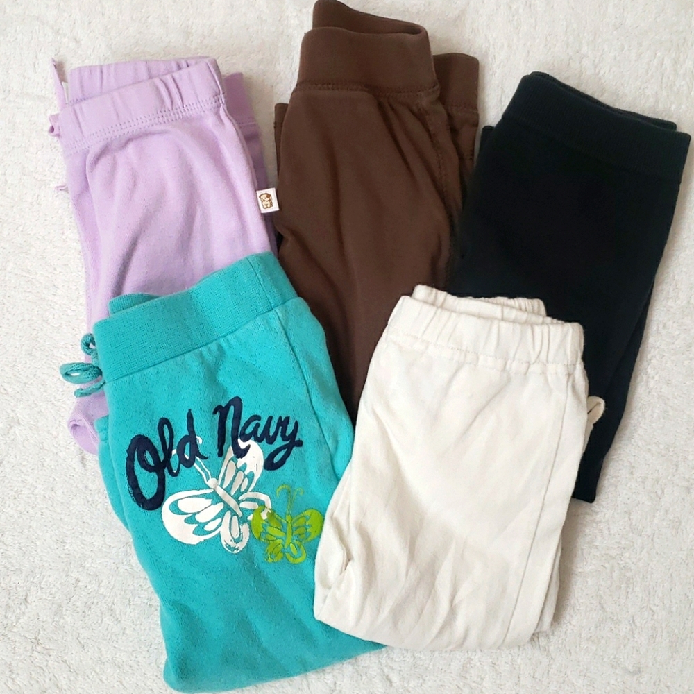 Lot of girls 18-24 mon-2T sweats, pjs, leggings